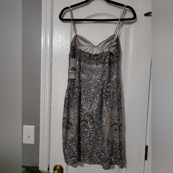 NWT Silver Sequin Embellished Cocktail Dress Size 10 by Aidan Mattox - Picture 14 of 14